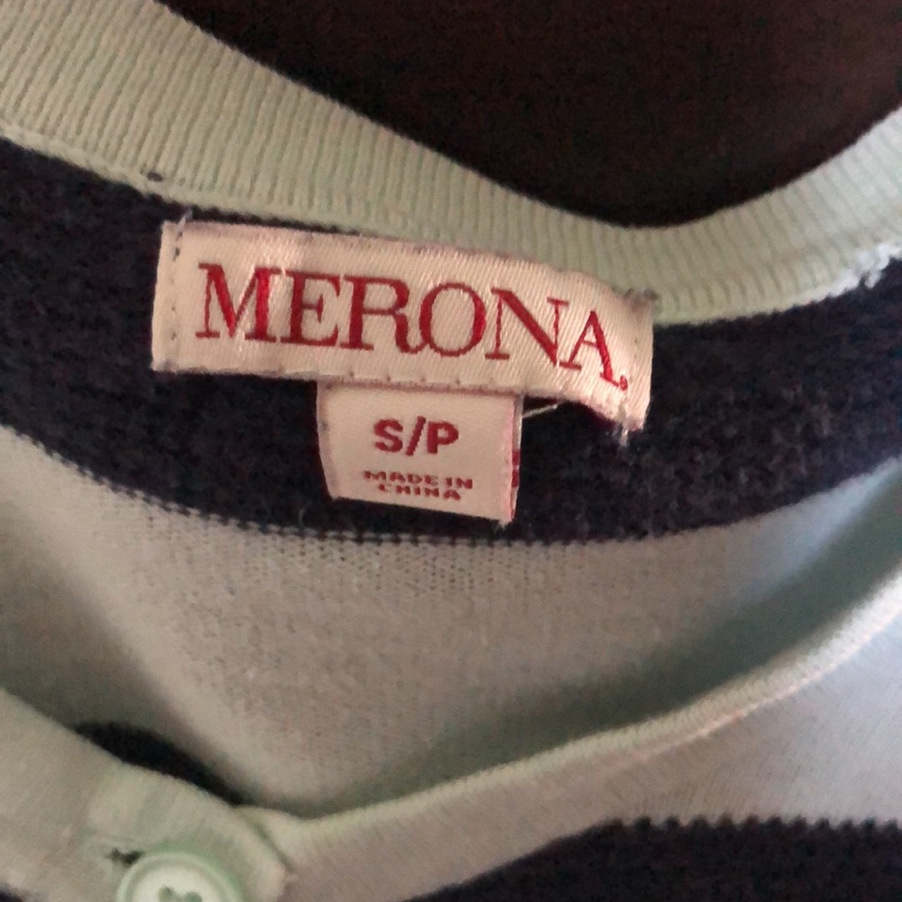 Merona cardigan used good condition. Lots of life left - Picture 5 of 5